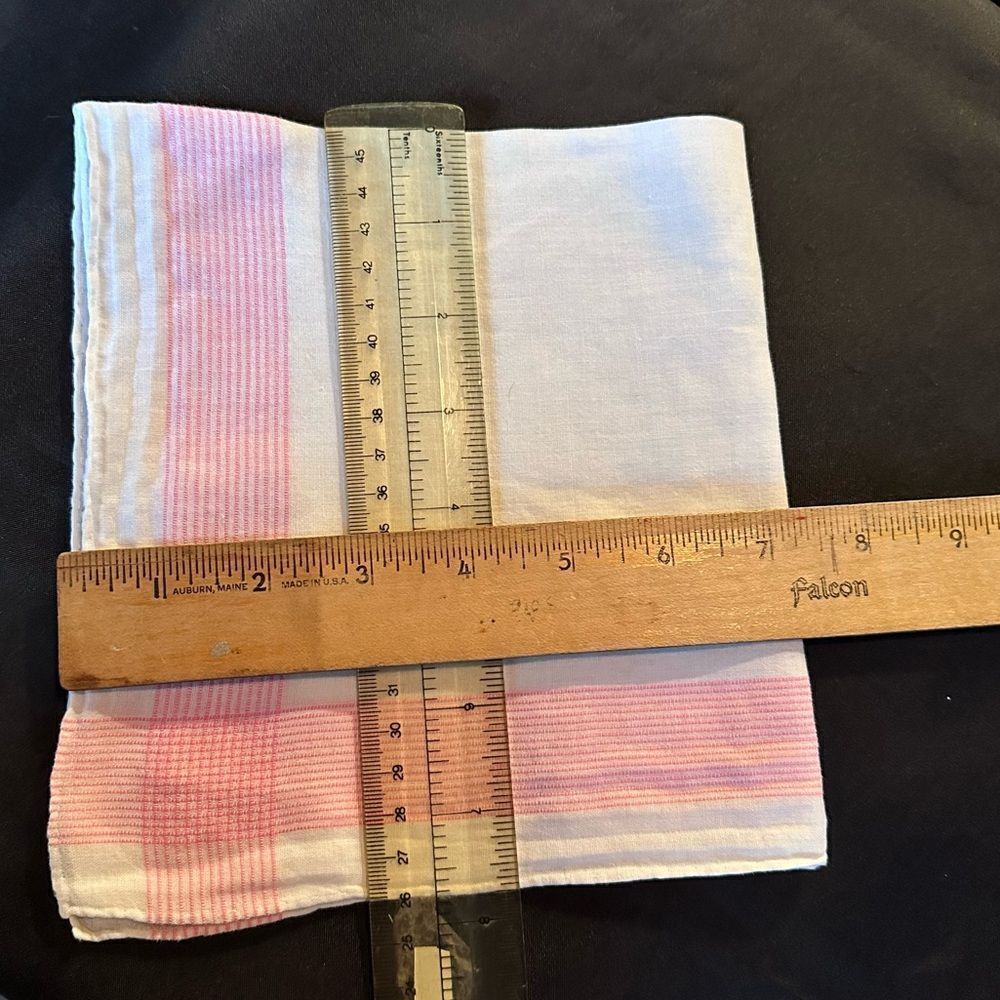 Set of Three Vintage Ladies Pink and White Cotton Handkerchiefs - Picture 4 of 11